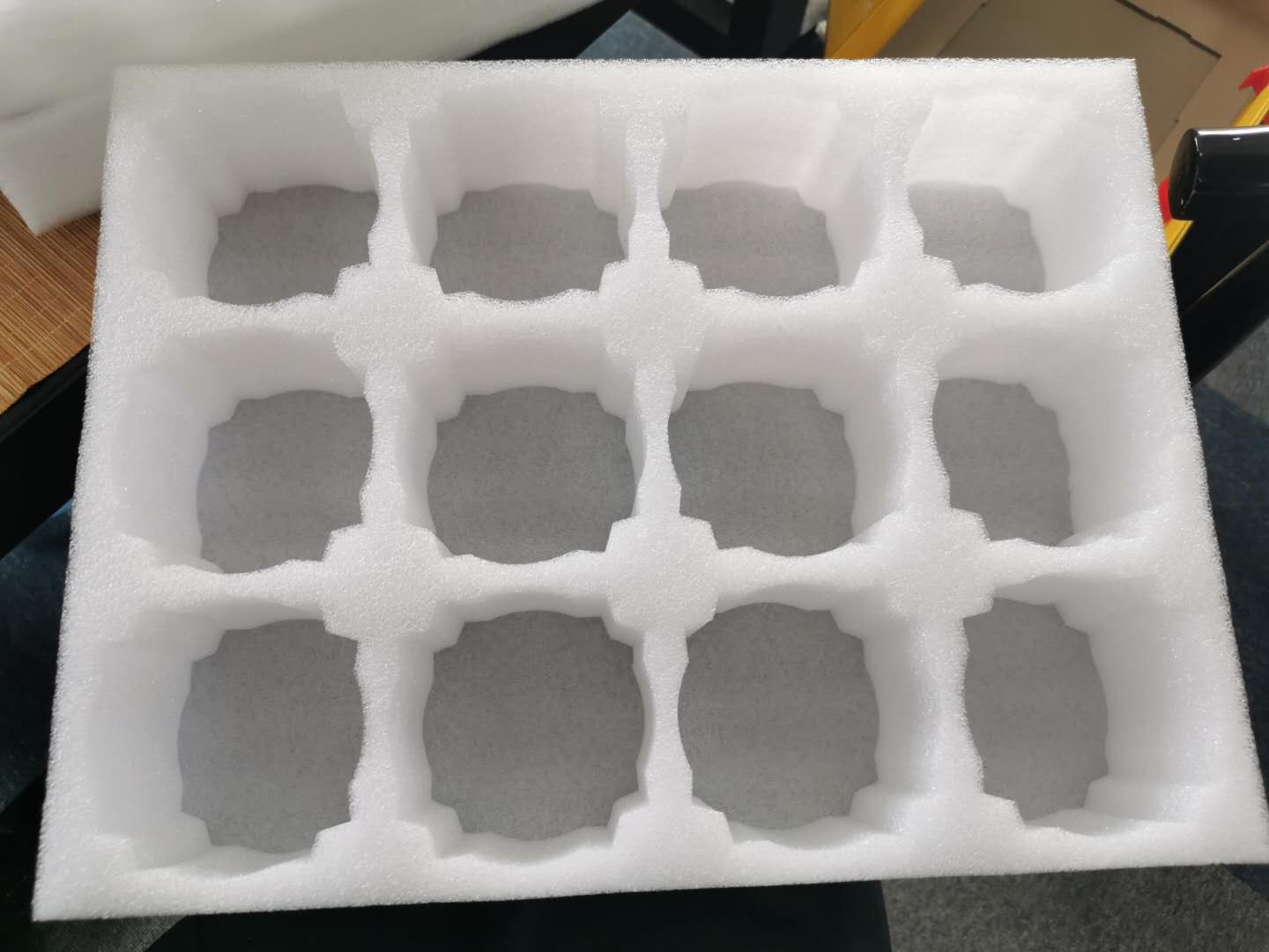 黃桃托只有防震的作用嗎？