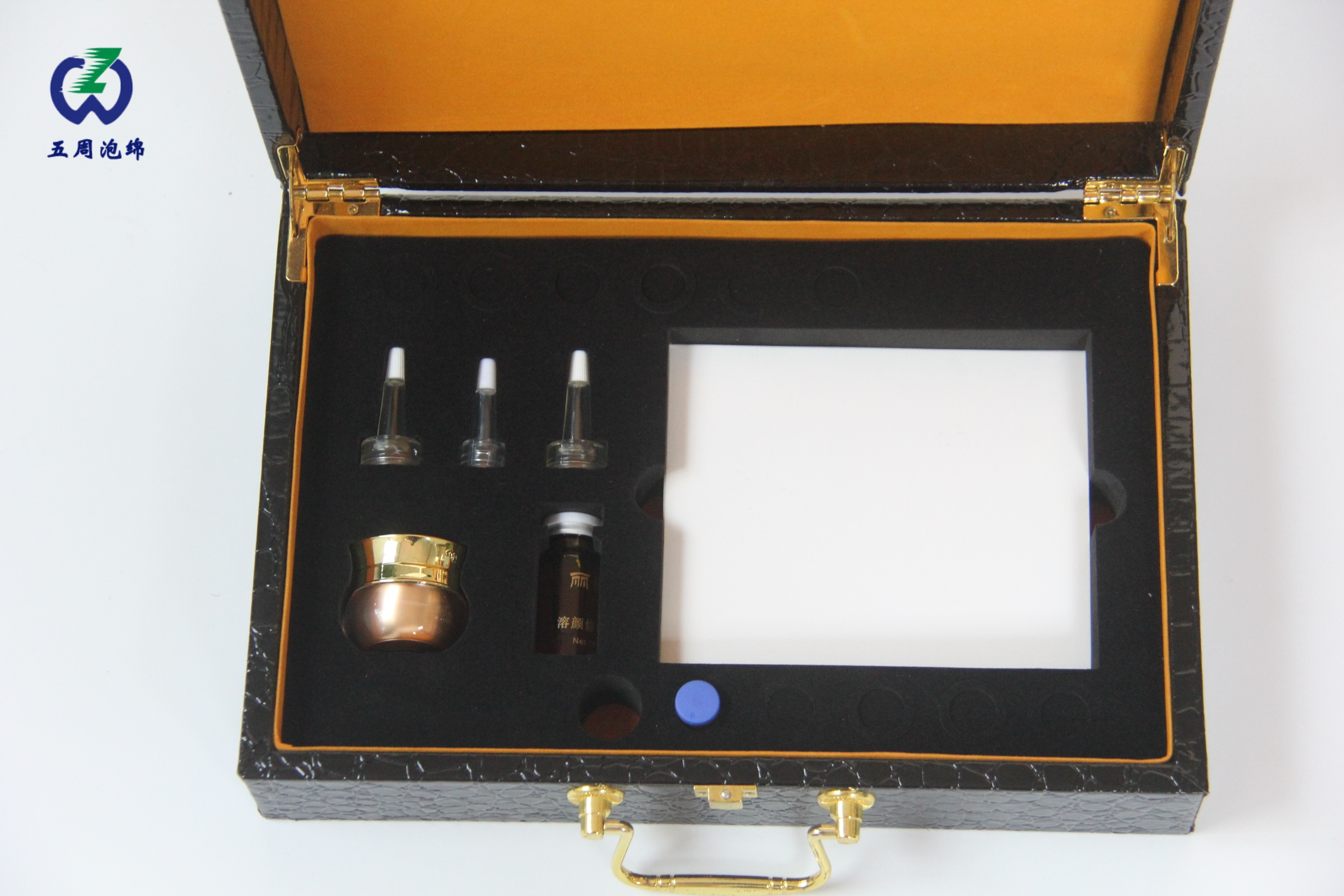 從手機(jī)到精密儀器！深度解析EVA泡棉內(nèi)襯的萬(wàn)能定制密碼